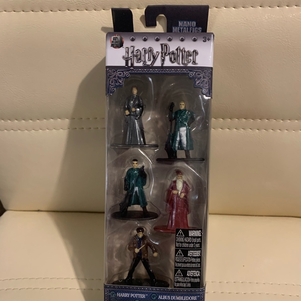 NIB Set of Harry Potter Nano Metalfigs
